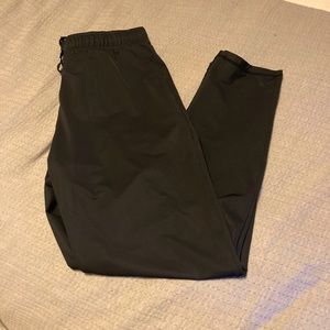 Black zyia everywhere pants size M like new condition